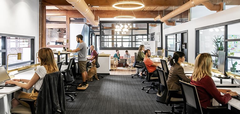 Coworking, home office ou escritório convencional? O futuro do trabalho